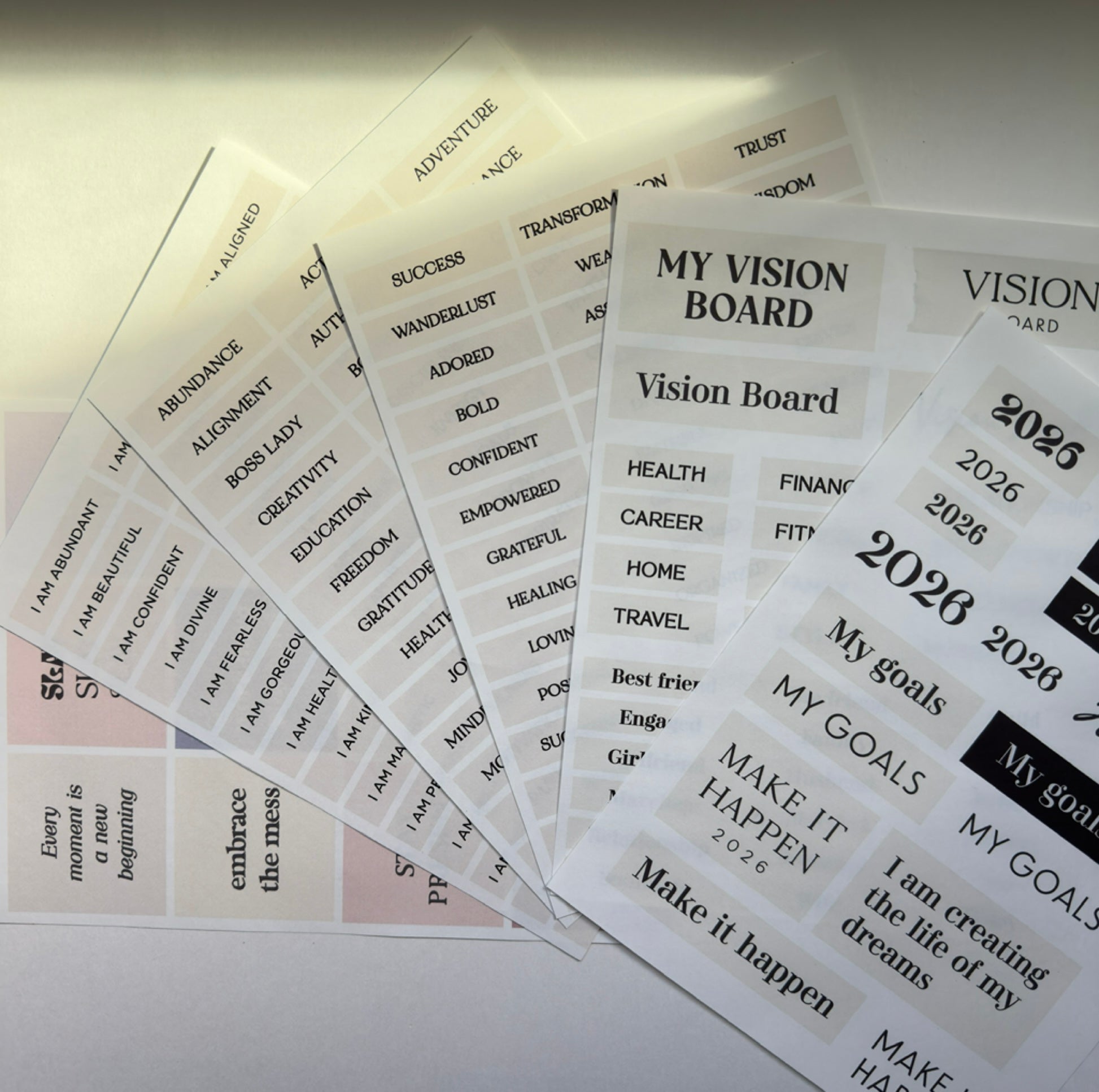 2026 Vision Board Kit – Create the Life You Imagine